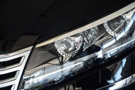 2015款大众辉腾3.0L精英定制型