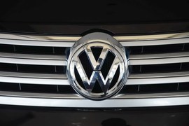 2015款大众辉腾3.0L精英定制型