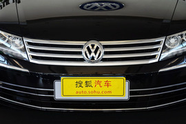 2015款大众辉腾3.0L精英定制型