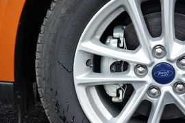 2015款福特福克斯两厢1.5L
