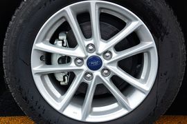 2015款福特福克斯两厢1.5L