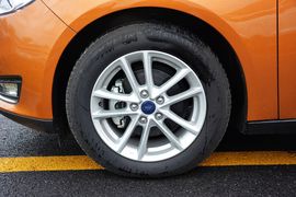 2015款福特福克斯两厢1.5L