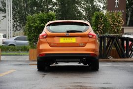 2015款福特福克斯两厢1.5L