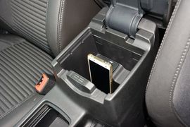 2015款福特福克斯两厢1.5L