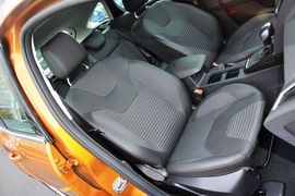 2015款福特福克斯两厢1.5L