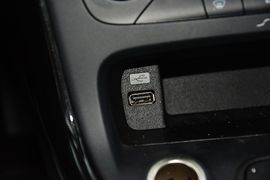 2015款福特福克斯两厢1.5L