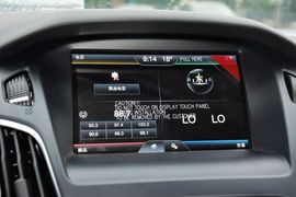 2015款福特福克斯两厢1.5L