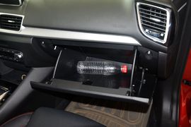 2016款马自达昂克赛拉两厢2.0L自动运动型到店实拍