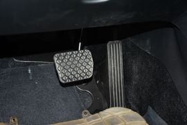 2016款马自达昂克赛拉两厢2.0L自动运动型