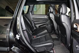   2015款Jeep大切诺基3.0L旗舰尊悦版