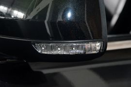 2015款Jeep大切诺基3.0L旗舰尊悦版