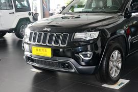 2015款Jeep大切诺基3.0L旗舰尊悦版