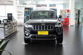   2015款Jeep大切诺基3.0L旗舰尊悦版
