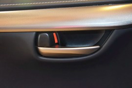 2016款雷克萨斯NX200t