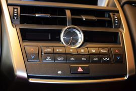 2016款雷克萨斯NX200t