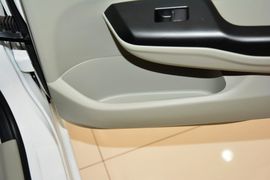 2016款本田思域1.8L自动舒适版