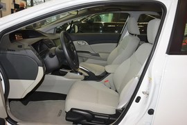 2016款本田思域1.8L自动舒适版