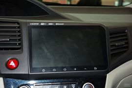 2016款本田思域1.8L自动舒适版