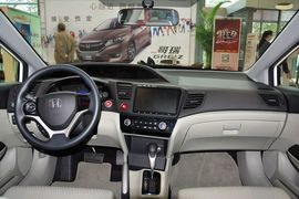 2016款本田思域1.8L自动舒适版