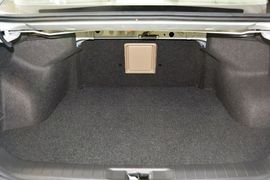 2013款日产天籁2.5L