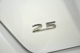 2013款日产天籁2.5L