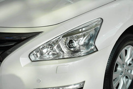 2013款日产天籁2.5L