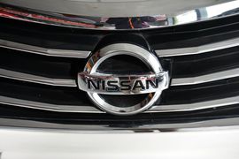 2013款日产天籁2.5L