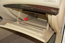 2013款日产天籁2.5L