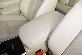 2013款日产天籁2.5L