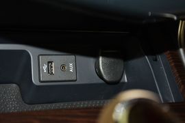 2013款日产天籁2.5L
