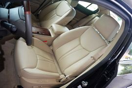 2015款荣威950