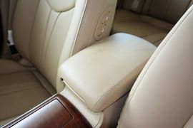 2015款荣威950