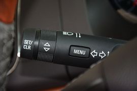2015款荣威950