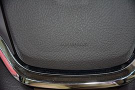 2015款荣威950