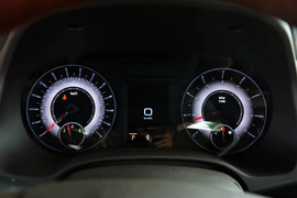 2015款荣威950
