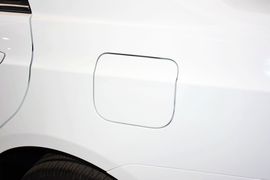 2015款比亚迪速锐1.5L手动舒适型