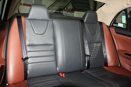 2015款比亚迪速锐1.5L手动舒适型