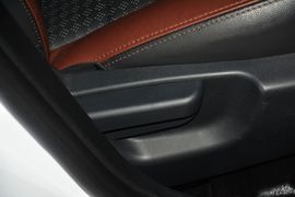 2015款比亚迪速锐1.5L手动舒适型