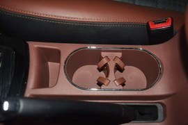 2015款比亚迪速锐1.5L手动舒适型