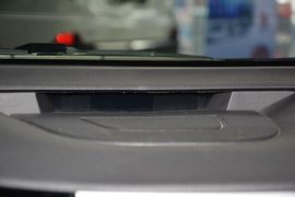 2015款比亚迪速锐1.5L手动舒适型