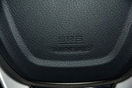 2015款比亚迪速锐1.5L手动舒适型