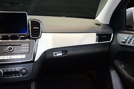 2015奔驰GLE320