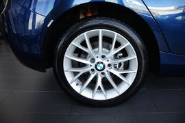 2015款宝马120i领先型