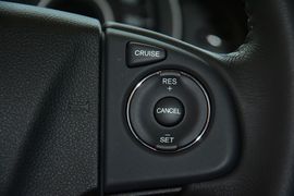 2015款本田CR-V