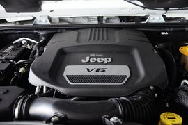 2015款Jeep牧马人四门版3.0L撒哈拉
