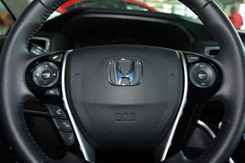 2016款本田奥德赛2.4L智享版