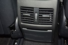 2015款奔驰GLA260