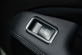 2015款奔驰GLA260