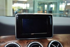 2015款奔驰GLA260
