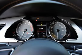 2016款奥迪S5掀背3.0T豪华型